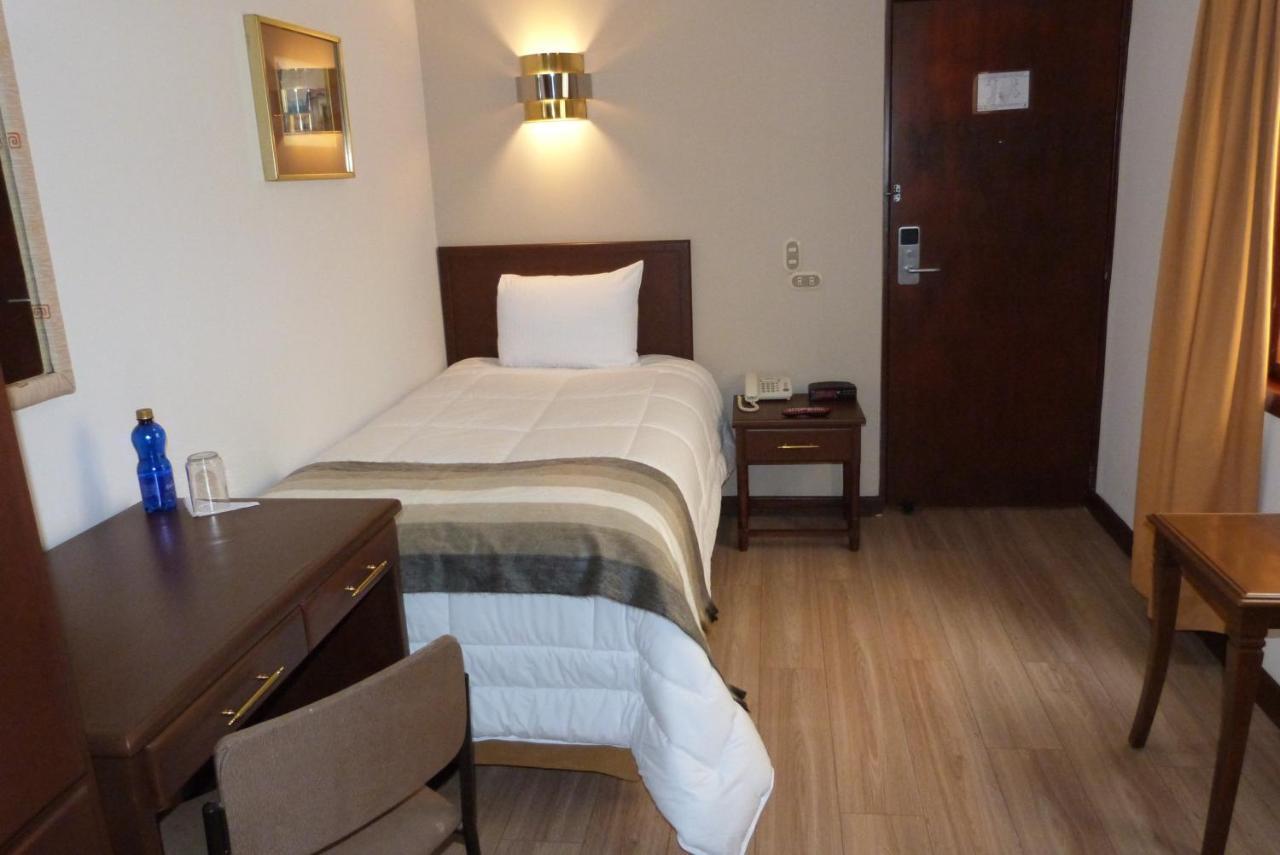 Hotel El Conquistador Cuenca Exteriör bild